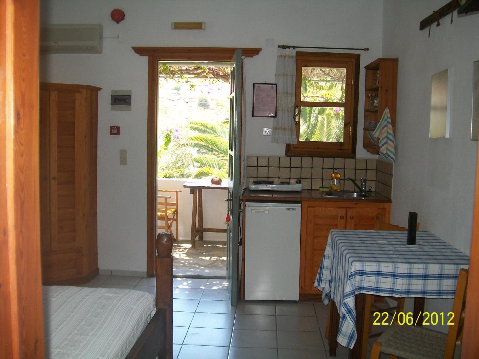 Patmos Mathios Studios- Apartments Sapsila Dış mekan fotoğraf