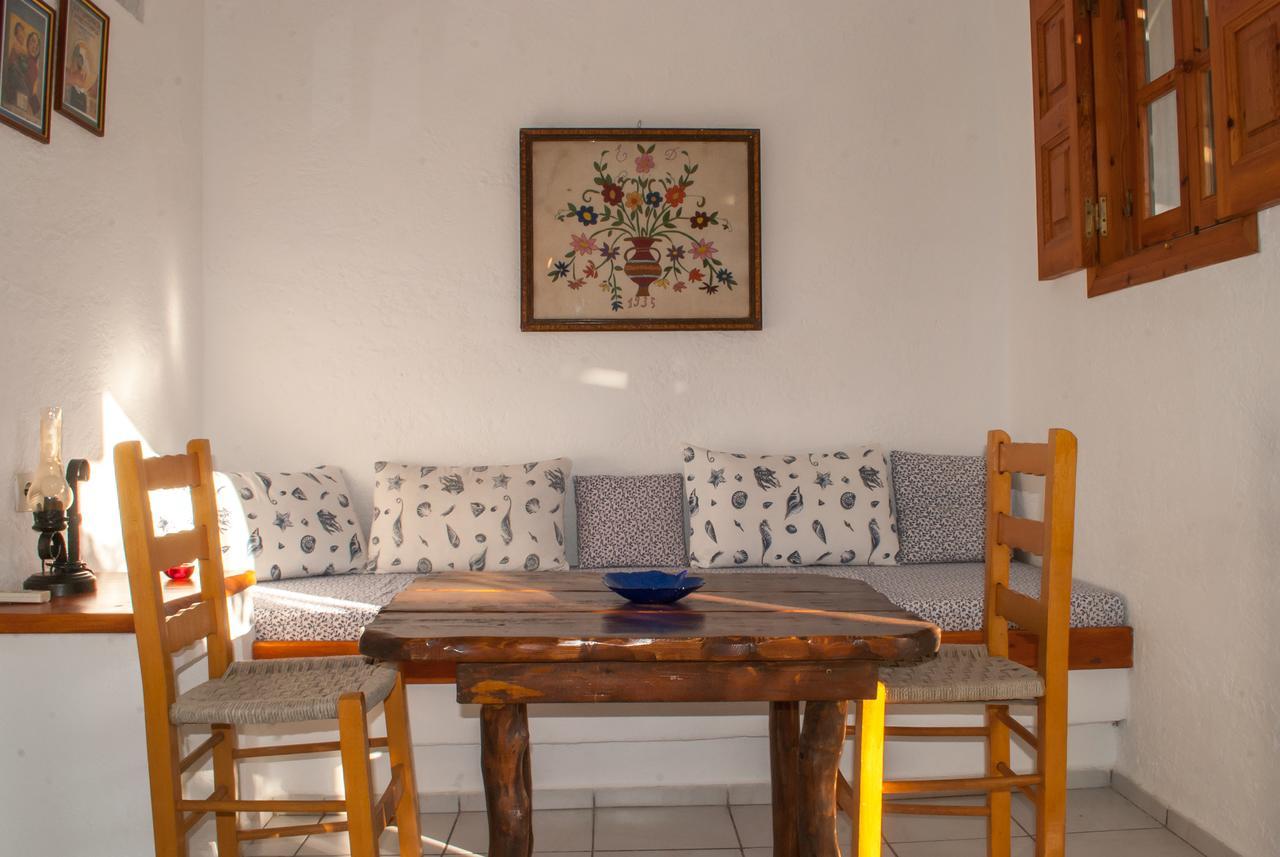 Patmos Mathios Studios- Apartments Sapsila Dış mekan fotoğraf