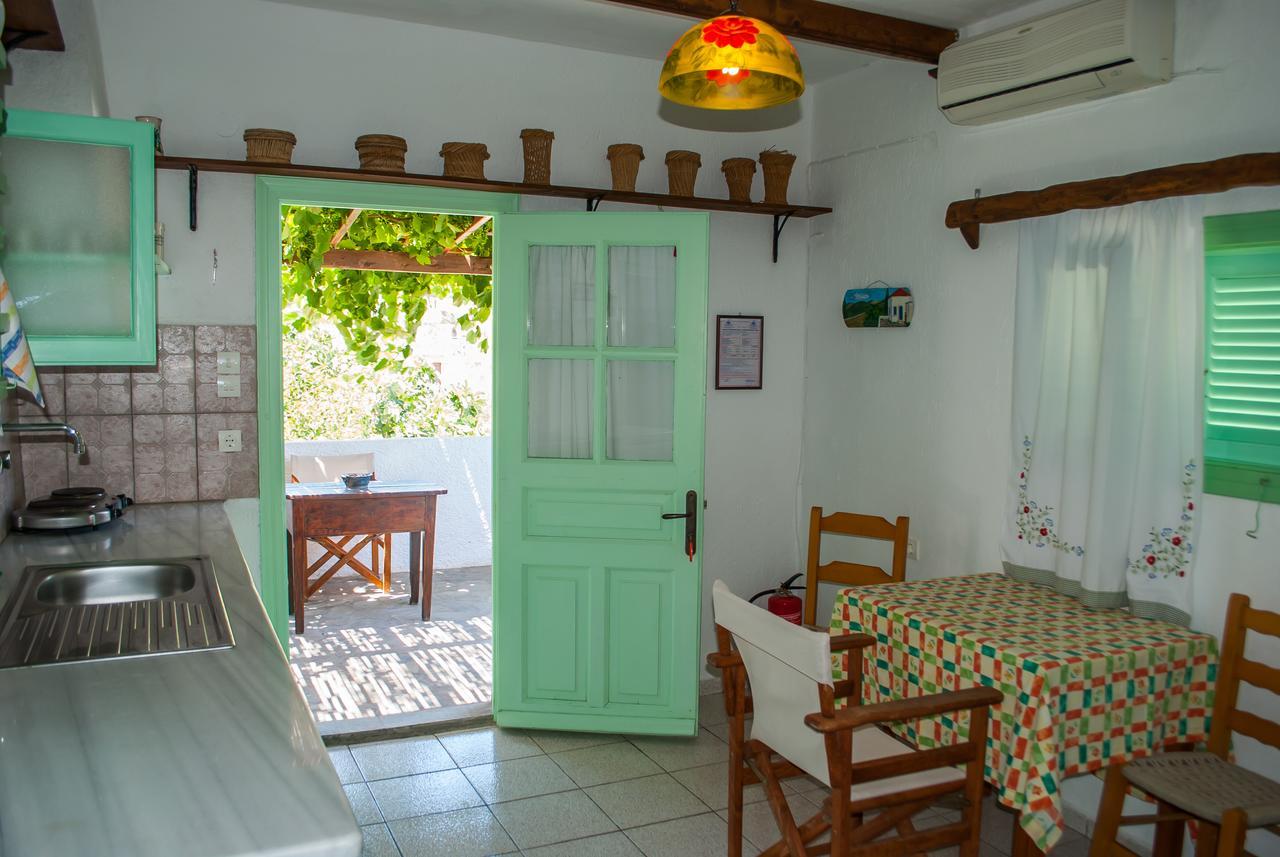 Patmos Mathios Studios- Apartments Sapsila Dış mekan fotoğraf
